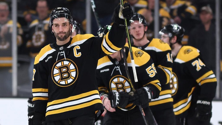 Les Bruins de Boston remportent trois meilleurs prix personnels